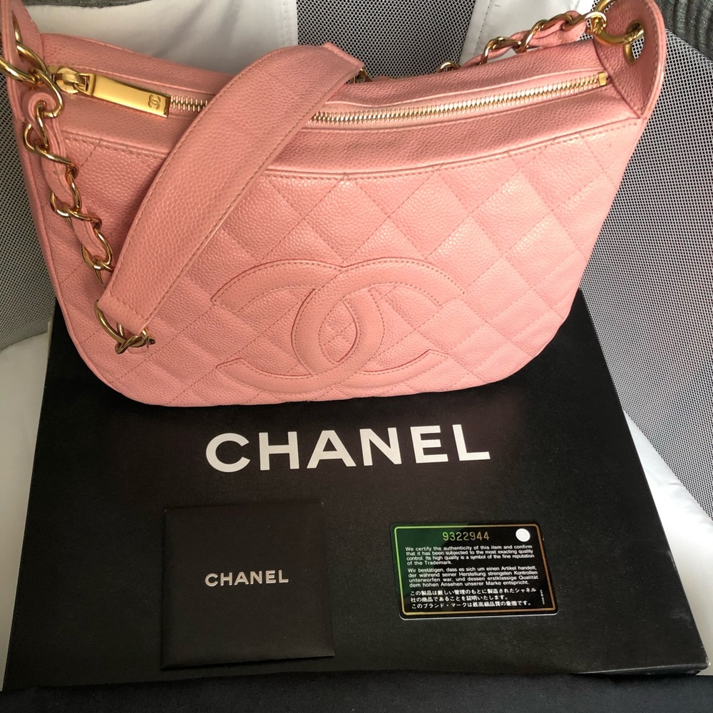 Classic Chanel Pink Handbag/Shoulder Bag